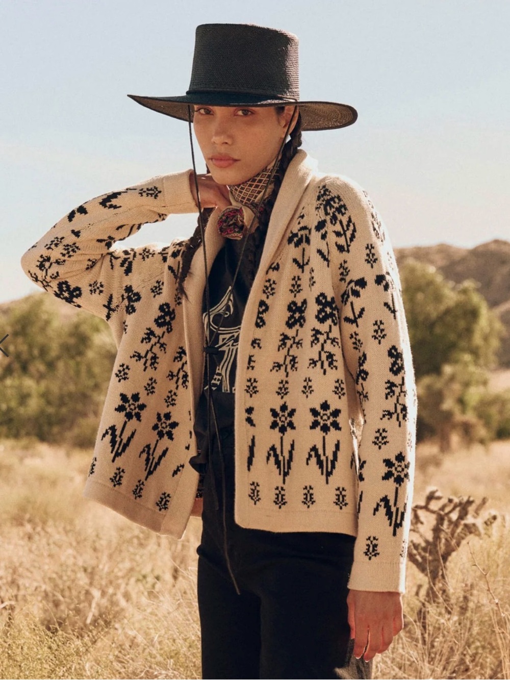 The Great. The Garden Lodge Cardigan Cream and Black Floral Size 2 / Medium - Picture 3 of 10